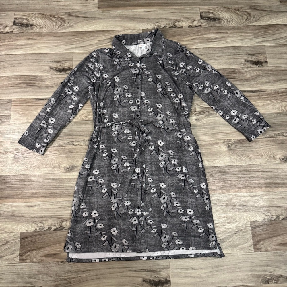 LuLaRoe Ellie Button Shirt Dress in Gray Floral Print Size Extra Large